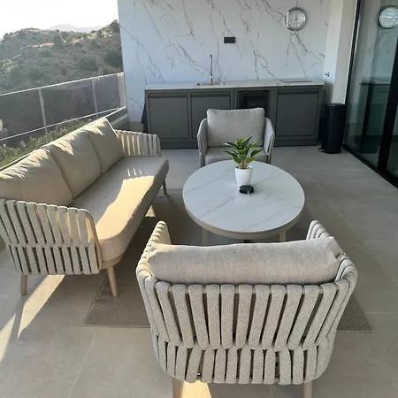 Апартаменты Mirador Hills Liberdada The View Эстепона