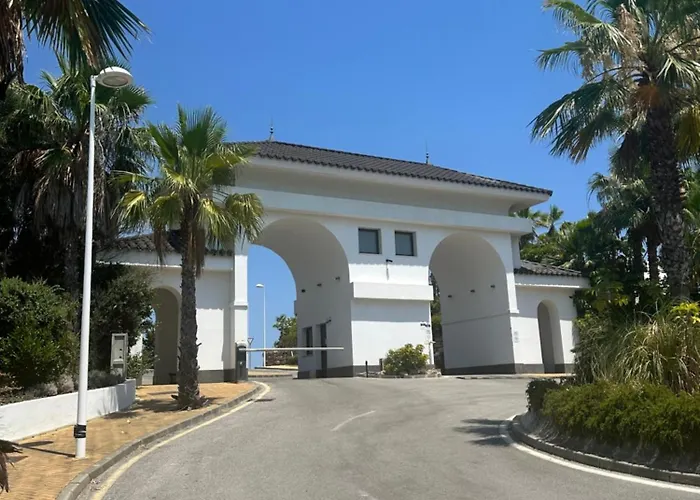 Mirador Hills Liberdada The View